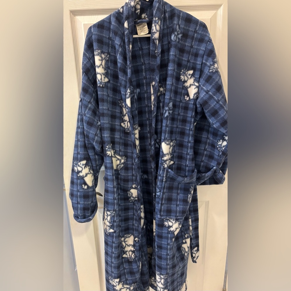 Amanda Stewart VTG Blue Plaid Fleece Robe with Poodles